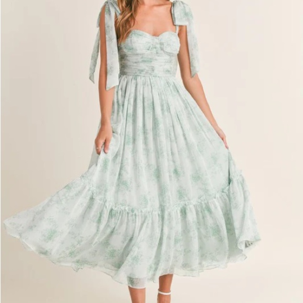 Elegant Floral Green Dress
